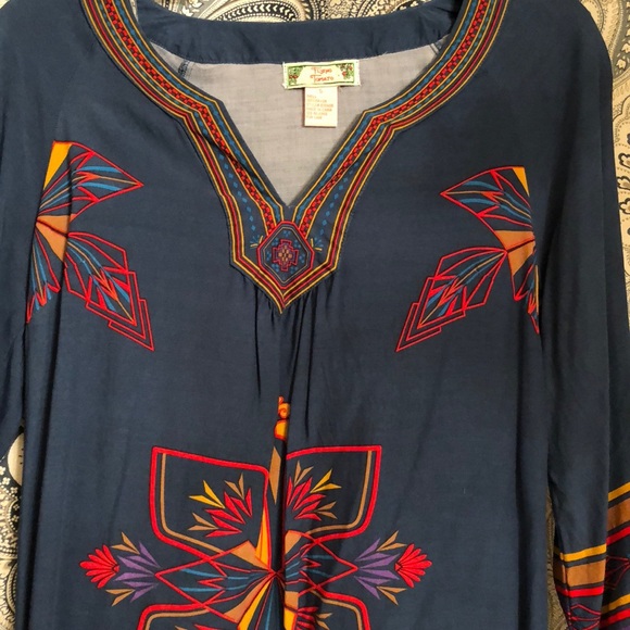 Tunic - Picture 2 of 2